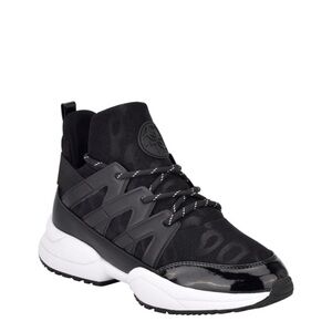 New GUESS Sneaker Baileen logo Shoes SZ 8